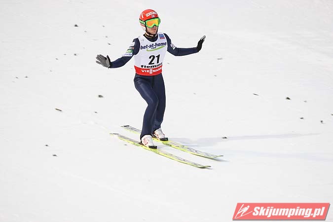 222 Lauri Asikainen